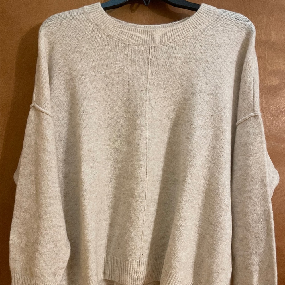 Vince Camuto Sweater